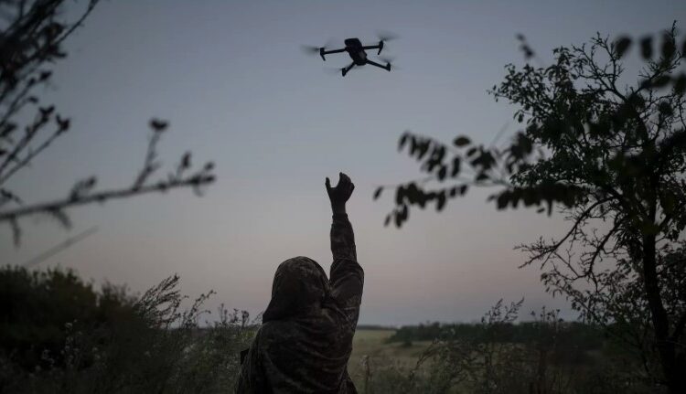 أوكرانيا تسقط 28 مسيرة.. وتعلن “الاستقلال” عن روسيا