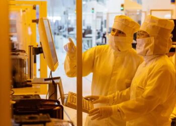 مصر.. هكذا قد تصبح الوجهة الجديدة لثورة التكنولوجيا الصناعية