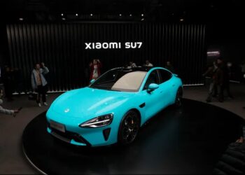 “شاومي” الصينية تقتحم عالم السيارات الكهربائية بسيارة جديدة