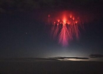 أوروغواي تشهد صواعق “العفاريت”