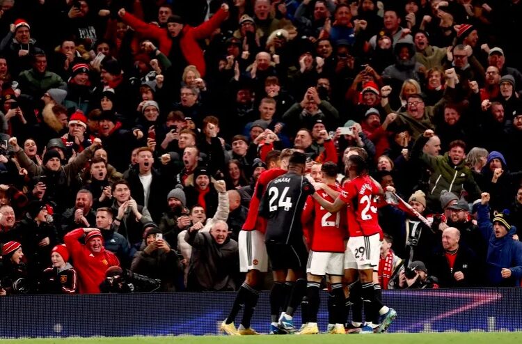 ريمونتادا تاريخية.. مانشستر يونايتد يقلب الطاولة على أستون فيلا في البريميرليغ 1 ريمونتادا تاريخية.. مانشستر يونايتد يقلب الطاولة على أستون فيلا في البريميرليغ