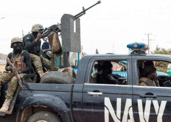 مقتل 16 شخصا في هجوم مسلح وسط نيجيريا