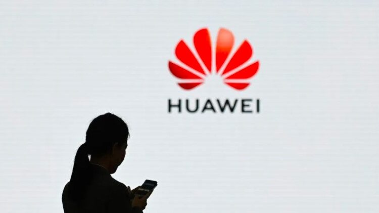99 مليار دولار إيرادات متوقعة لـ “هواوي” في 2023.. نمو بـ 9%