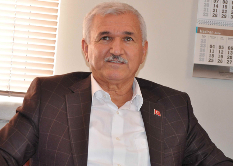 Albayrak, Merkez Partisi'nin başına geçiyor 1 Albayrak, Merkez Partisi’nin başına geçiyor