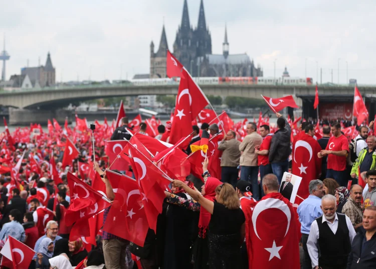 Almanya'da "Erdoğan'ın partisi" alarmı 1 Almanya’da “Erdoğan’ın partisi” alarmı