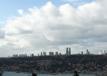 İstanbul’a beklenen yine olmadı: Silivri’ye kadar gelen kar, İstanbul’da yağmura dönüştü