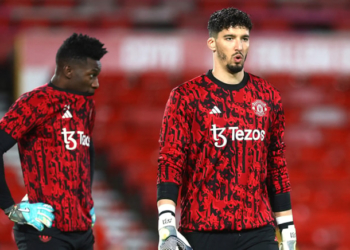 Altay Bayındır’ın büyük sınavı: Manchester United kalesinde ilk maç