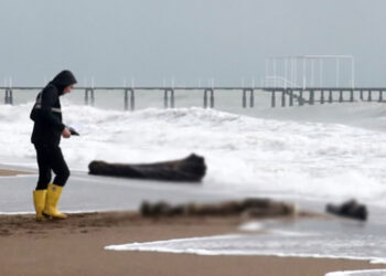 Antalya’da 2, Muğla’da 2 ceset daha sahile vurdu