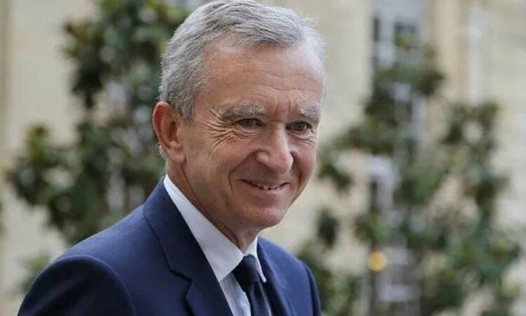 Elon Musk'ı geride bıraktı: Dünyanın en zengin insanı Bernard Arnault oldu 1 Elon Musk’ı geride bıraktı: Dünyanın en zengin insanı Bernard Arnault oldu