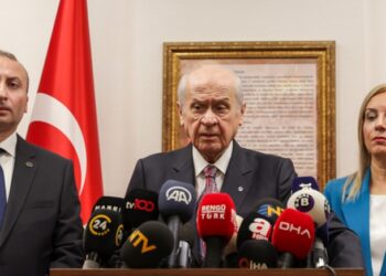 Bahçeli’den şehitler için başsağlığı mesajı: Bu çetin ve zorlu süreçte Türk milleti tek ses, tek nefestir