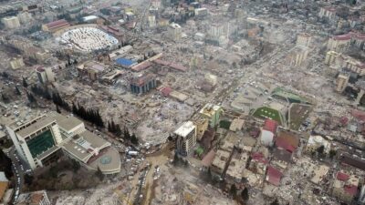 Yakınlarının ölüsünü de dirisini de bulamayanların isyanı: Bizi bir kemiğe muhtaç ettiniz