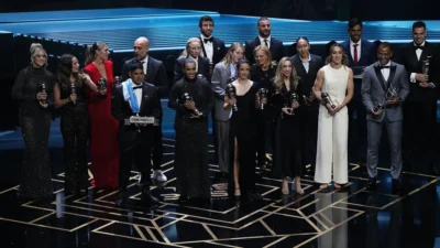 FIFA 'En İyiler'i seçti: Messi yine zirveden inmedi 2 FIFA 'En İyiler'i seçti: Messi yine zirveden inmedi