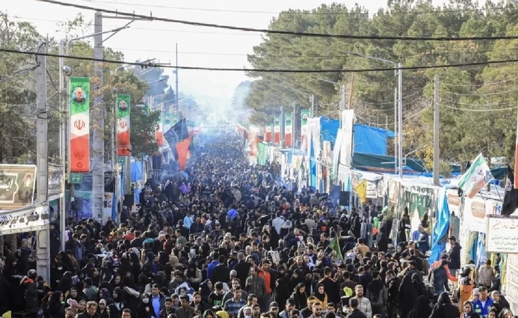 İran'da art arda iki patlama: Ölü sayısı 25'e yükseldi 1 İran’da art arda iki patlama: Ölü sayısı 25’e yükseldi