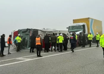 Malatya’da otobüs devrildi: 3 ölü, 29 yaralı