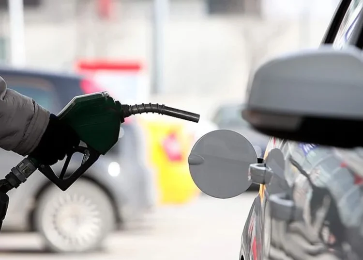 LPG’den sonra motorin de arttı! Mazota 1 lira 15 kuruş zam 1 LPG’den sonra motorin de arttı! Mazota 1 lira 15 kuruş zam