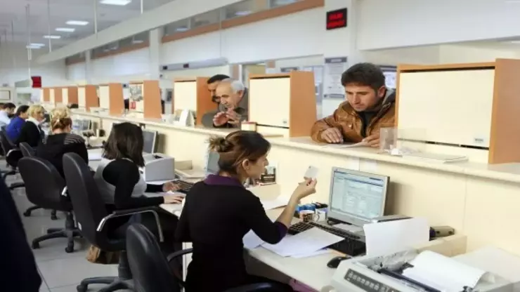 Memura büyükşehir tazminatı geliyor… İşçi ne yapsın? 1 Memura büyükşehir tazminatı geliyor… İşçi ne yapsın?