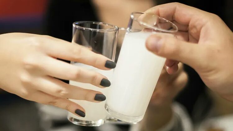 1 litre rakı 1000 liraya yaklaştı