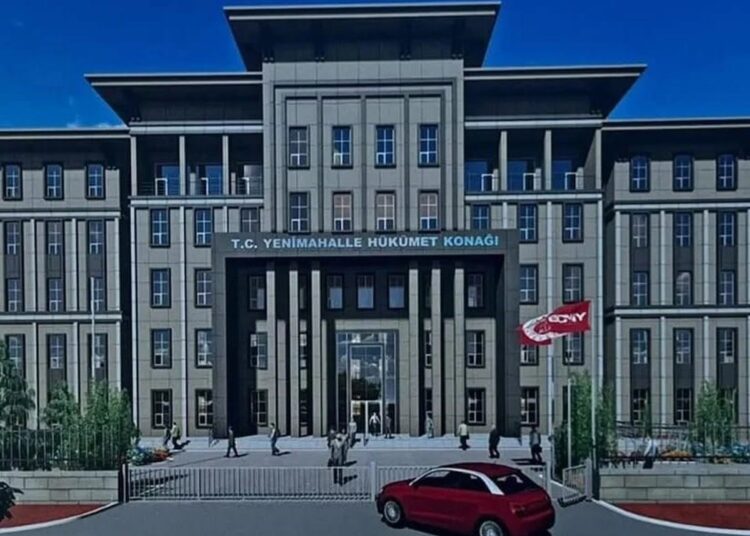 Devlet ‘itibardan tasarruf’ etmiyor, kemer sıkmak yine vatandaşa kaldı