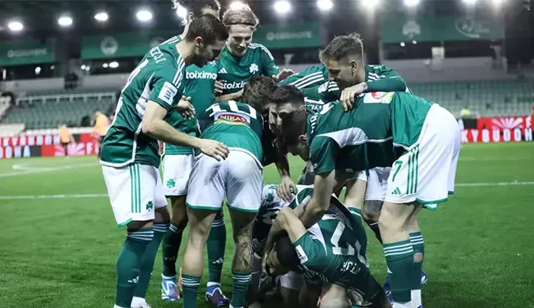 Yunan derbisinde gülen taraf Fatih Terim’in Panathinaikos’u oldu