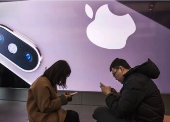 السلطات الصينية تعلن تفكيك تشفير خدمة “إير دروب” من “آبل”