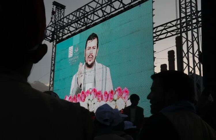 زعيم الحوثيين: الاعتداء الأميركي على قواتنا لن يبقى دون رد