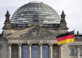 ألمانيا تتبنى قانوناً جديداً يسمح بتعدد الجنسيات وسط انتقادات لاذعة من المعارضة
