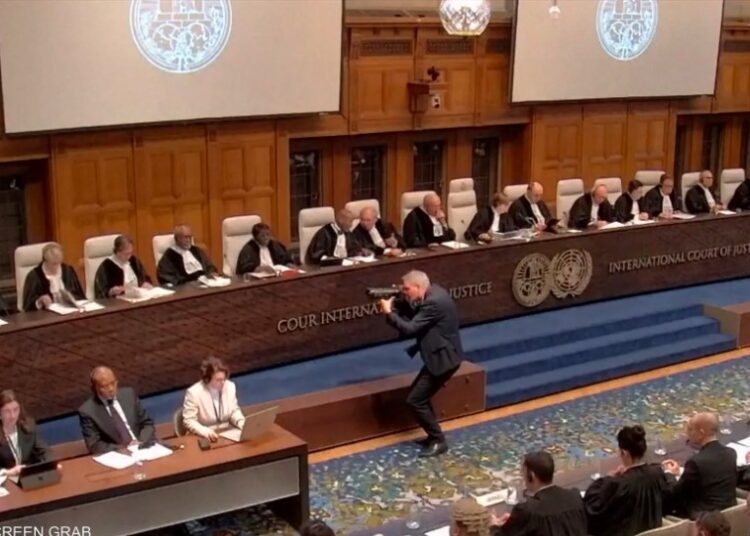 ألمانيا طرف ثالث بـ"العدل".. ما تأثير تدخلها بقضية الإبادة؟ 1 ألمانيا طرف ثالث بـ”العدل”.. ما تأثير تدخلها بقضية الإبادة؟