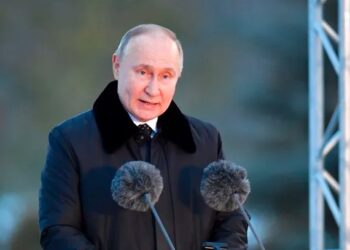 رسميا.. فلاديمير بوتين يترشح لانتخابات الرئاسة الروسية