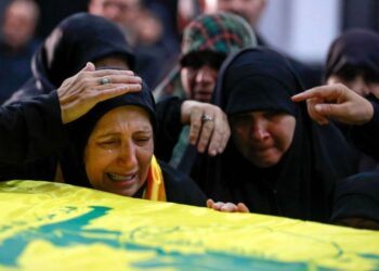 ارتفاع حصيلة قتلى “حزب الله”..وغارة إسرائيلية على جنوب لبنان