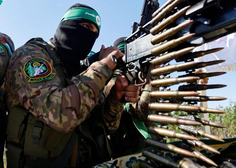 معظمها سرق من الجيش الإسرائيلي.. مفاجأة عن أسلحة حماس 1 معظمها سرق من الجيش الإسرائيلي.. مفاجأة عن أسلحة حماس