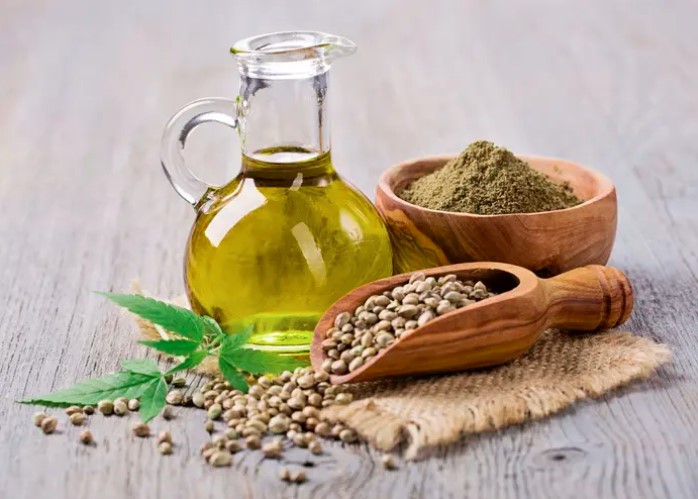 زيوت كثيرة ودراسات تحيرنا.. أيها الأفضل للطهي؟ 1 زيوت كثيرة ودراسات تحيرنا.. أيها الأفضل للطهي؟
