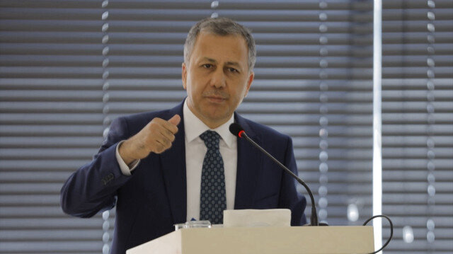 وزير الداخلية التركي: عملياتنا مستمرة بحزم حتى تحييد آخر إرهابي 1 وزير الداخلية التركي: عملياتنا مستمرة بحزم حتى تحييد آخر إرهابي