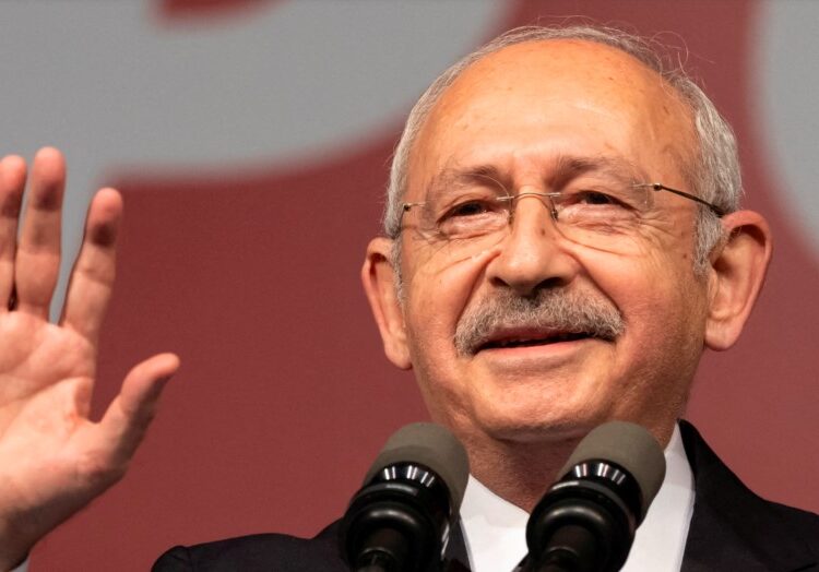 كليجدار أوغلو يعود للواجهة مجدداً