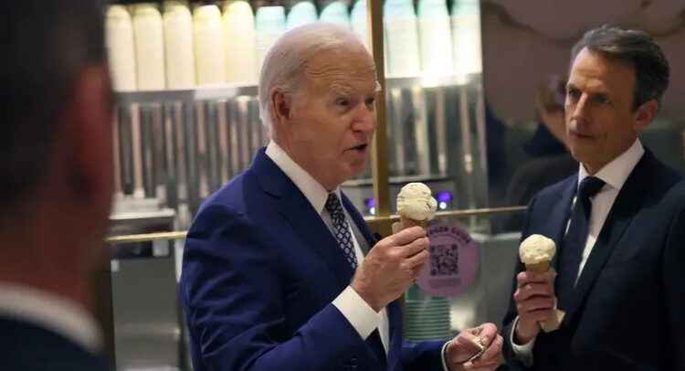 بايدن يتوقع وقف إطلاق النار في غزة قريباً.. وحماس: تصريحات سابقة لأوانها 1 بايدن يتوقع وقف إطلاق النار في غزة قريباً.. وحماس: تصريحات سابقة لأوانها