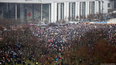 Almanya, aşırı sağa karşı ayakta 2 Almanya, aşırı sağa karşı ayakta