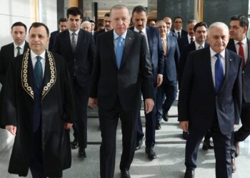 Erdoğan’ın da dinleyici olduğu salonda konuşan AYM Başkanı: AYM kararını beğenme yükümlülüğü yok, kararlara uyulması zorunlu