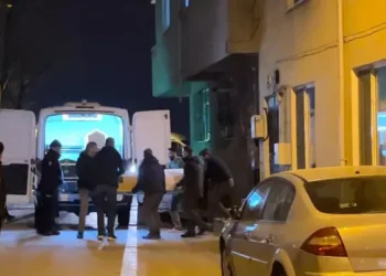Bursa’da vahşet! Anne, baba ve kardeşini öldürdü