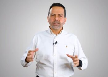 Nasuh Mahruki, bağımsız belediye başkan adayı oldu