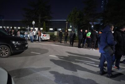 Gebze’de Amerikan firmasını basıp 7 kişiyi rehin aldı