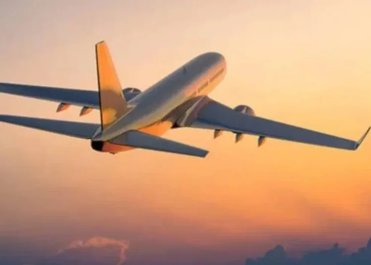 Uçakta bomba şakası yaptı, 3 milyon 600 bin TL tazminat ödeyecek