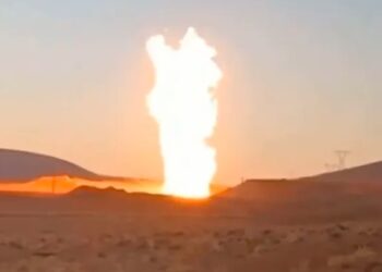 وزير إيراني يتهم إسرائيل بالمسؤولية عن استهداف خطوط نقل غاز