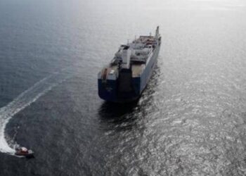 للمرة الأولى.. فرقاطة ألمانية تحبط هجوما بمسيّرتين بالبحر الأحمر