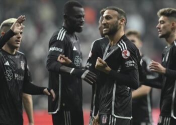 قدم.. بشيكطاش يتخطى قونية سبور بهدفين في كأس تركيا