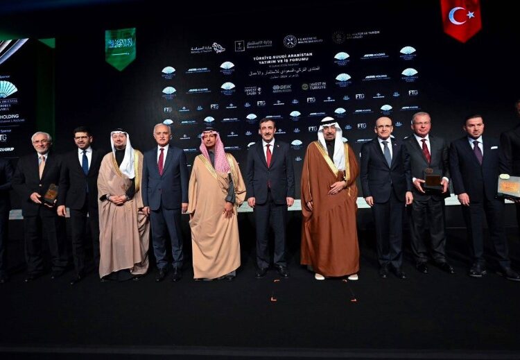 منتدى الأعمال السعودي – التركي يبحث سبل الاستفادة من الفرص الاستثمارية والسياحية