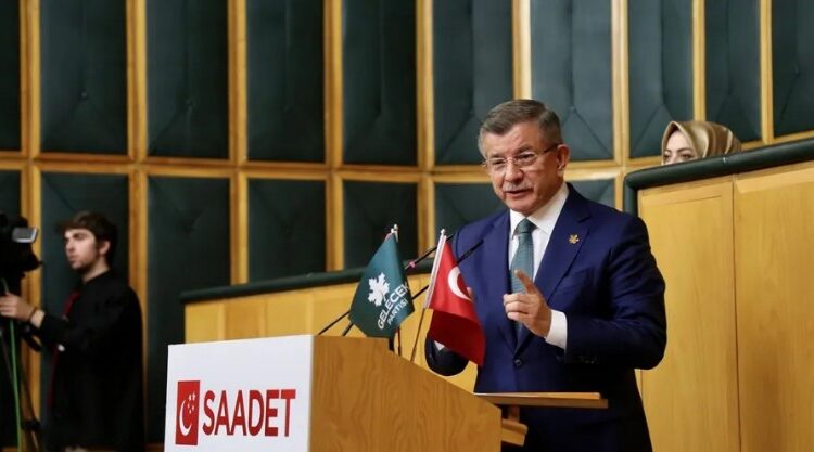 داود أوغلو يوجه انتقادات لاذعة لأردوغان بسبب التجارة مع الاحتلال 1 داود أوغلو يوجه انتقادات لاذعة لأردوغان بسبب التجارة مع الاحتلال
