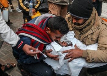 مجازر مروعة في اليوم الـ129 من العدوان.. أكثر من 300 شهيد وجريح بقصف جنوب القطاع