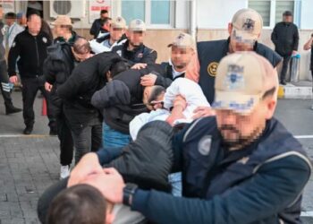 توقيف 7 أشخاص في تركيا يشتبه ببيعهم معلومات للموساد