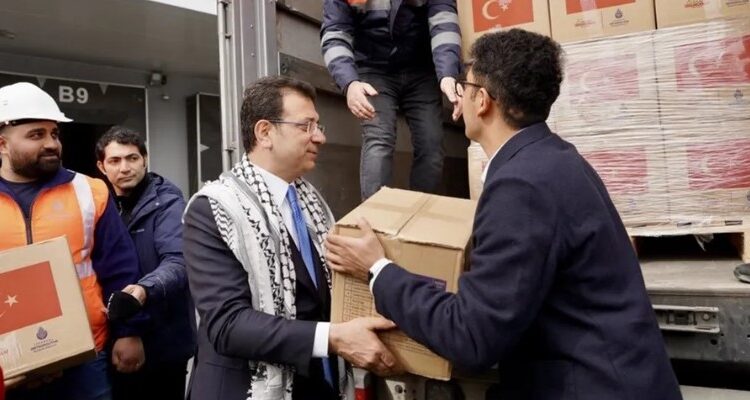 إمام أوغلو يعلن إرسال قافلة مساعدات إلى غزة 