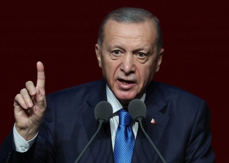 أردوغان: ما يحدث في غزة ليس حربا بل إبادة جماعية والقوى الغربية الداعمة لإسرائيل بشكل غير مشروط شريكة في إراقة الدماء عبر سياساتها المنافقة