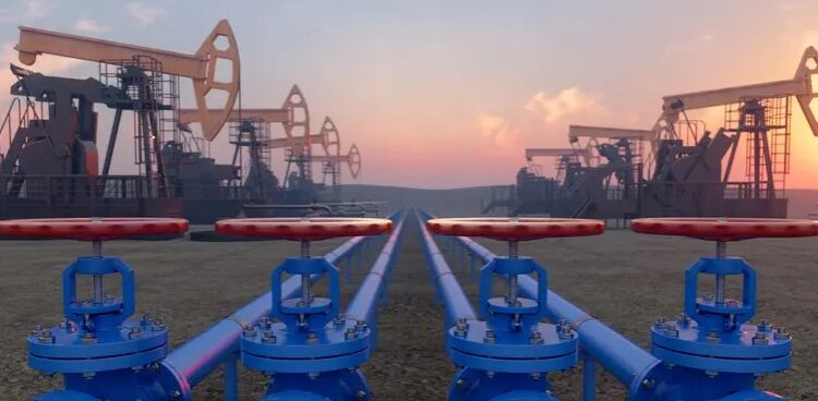 النفط يتجه لإنهاء الأسبوع محققا مكاسب بنسبة 4%